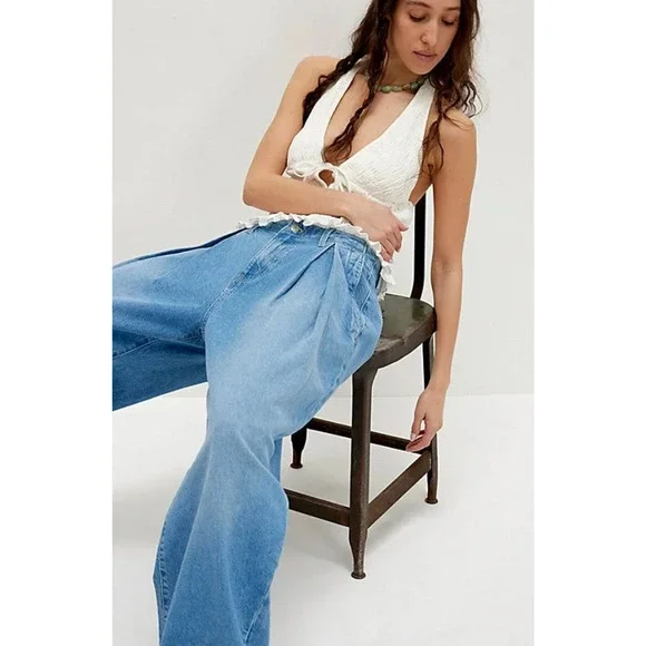 NEW FREE PEOPLE WE THE FREE CRVY NEW SPIN TROUSER JEANS SZ 34 - Picture 2 of 6